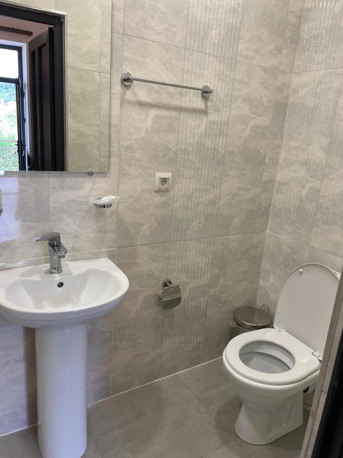 Yolyans Hotel 戈里斯 外观 照片